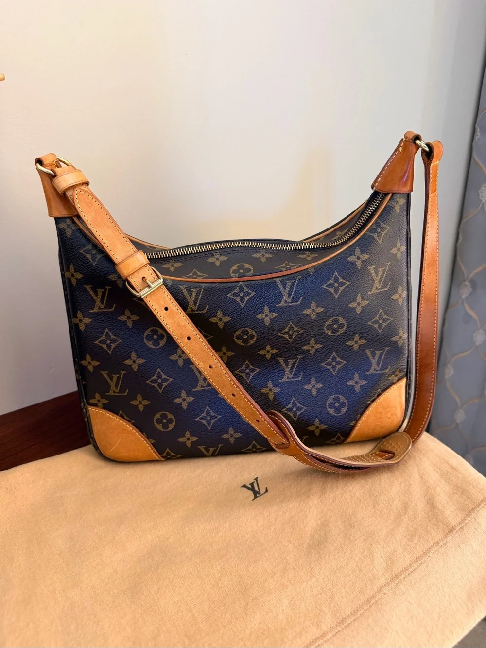 Authentic Louis Vuitton Monogram Boulogne shoulder bag  with dust bag